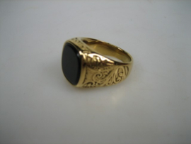Herenring met synthetische zwarte Onyx steen nieuw uit eigen import