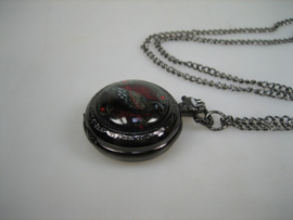 Quartz zakhorloge met ketting en embleem afbeelding van een Raaf