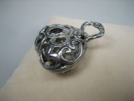 Antieke Zilveren Baby Rammelaar Als Hanger uit ca. 1890