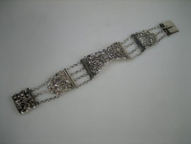 Antieke Zilveren Oude Bloem Armband Geheel bewerkt uit ca. 1860