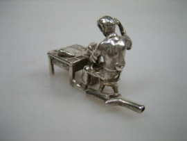 Miniatuur Zilver Schoenmaker | Antiekjuwelier | Antiek & Oud Zilver uit 1964