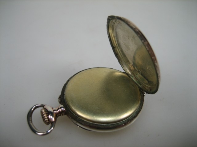 Antiek Zilveren Zakhorloge uit ca.1910/1912 zal nagezien moeten worden lees onderstaande