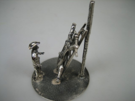 Zilveren Oud Miniatuur Slager aan het Uitbenen uit ca. 1973