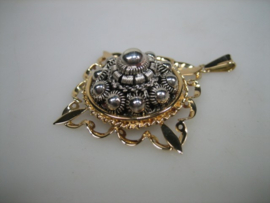 Antieke 14 karaat Zeeuwse geelgouden hanger met zilveren Zeeuwse knop uit  ca.1886