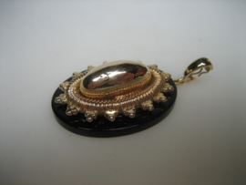 Antieke Engelse Gouden Onyx Edelsteen Hanger ca.1900