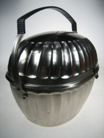 Exclusief thee of koffie warmhouder van Metawa Hollands Tin Vintage