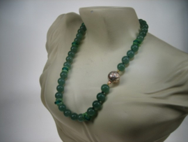 Antiek Chrysopraas Edelsteen colliers met goud op zilver sluiting