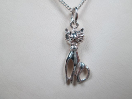 Zilveren Kat als bedelhanger met collier