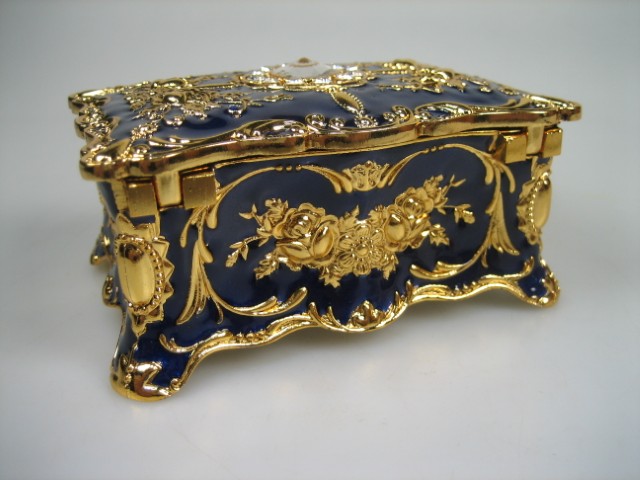 Luxe Sieraden Box Kobalt Blauw geëmailleerd met goudkleurige versieringen