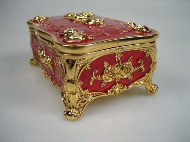 Luxe Sieraden Box Rood geëmailleerd met goudkleurige versieringen