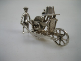 Zilveren Miniatuur Scharenslijper Jan Weeda uit ca. 1950