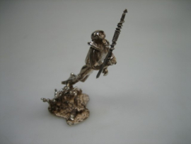 Zilveren Miniatuur als Sportduiker met Speer en Duikflessen uit ca. 1939