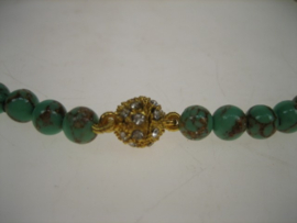 Antiek gemêleerd Agaat collier met 14K goudkleurige vergulde magneetsluiting