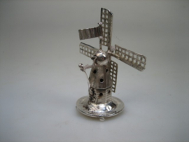 Antieke Miniatuur Zilveren Molen met beweegbare wieken en vlag uit ca. 1894 /1936