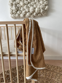 Swaddle Broderie Camel 120x120 cm