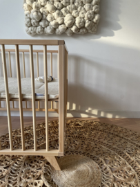 Boxkleed/ Speelkleed  Broderie Ecru