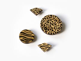 Houten broches dierenprint