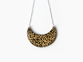 Wooden necklace Cheetah