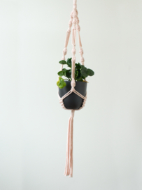 Macramé planthanger peach