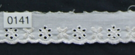 Kant creme broderie 2,5 cm breed.