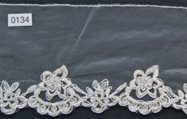 Tule kant creme bloemen rand 11 cm breed.