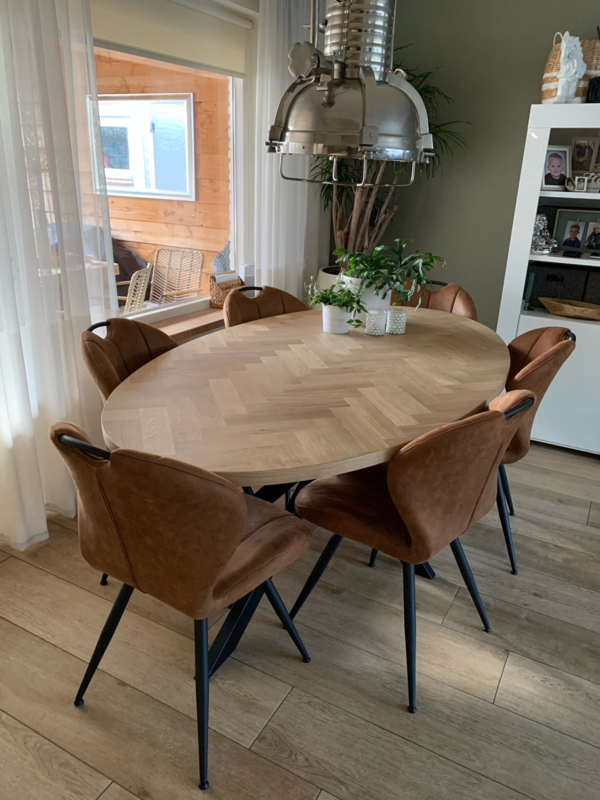 Salontafel Osina visgraat eiken (Afmetingen ovaal L x B L x B = 100 x