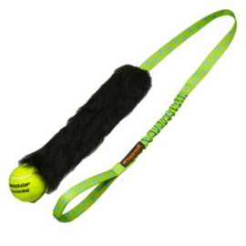 Scheepskin bungee chaser met tennisbal