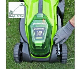 24 + 24 Volt Accu Maaier 36 cm van Greenworks G24XLM36