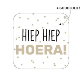 Sticker / Sluitsticker 'Hiep Hiep Hoera!' (40x40mm) 10 stuks €0,99