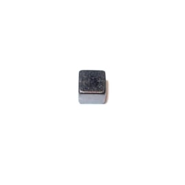 Black Nickel, metalen vierkante kraal 5 mm