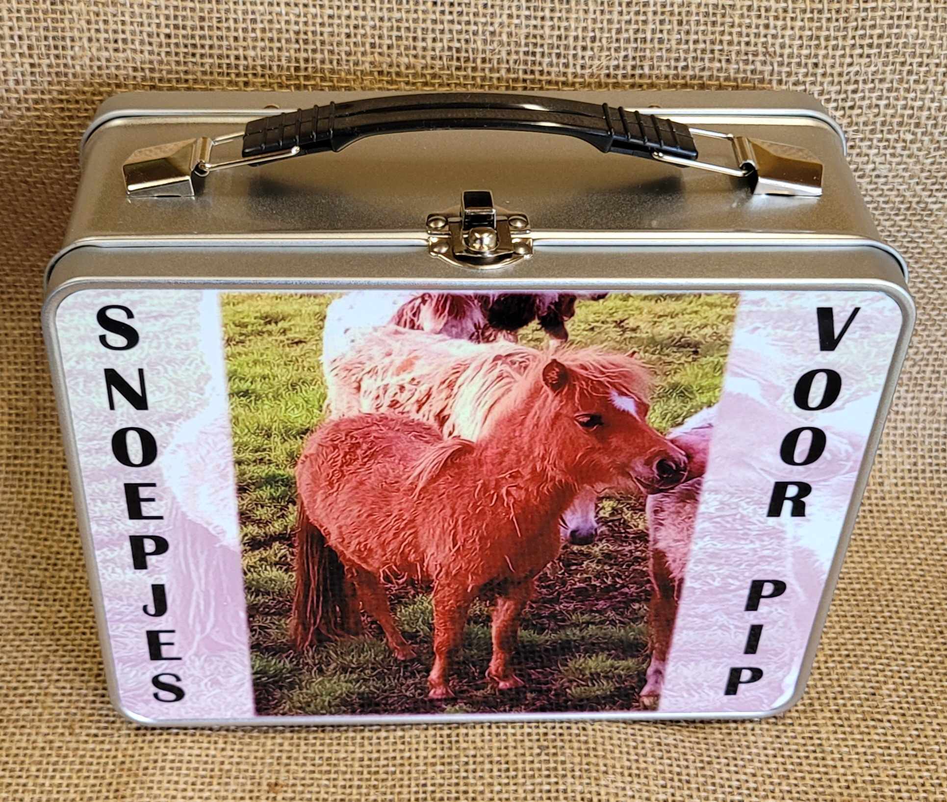 Koffertje/lunchbox  met eigen ontwerp