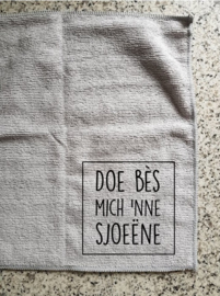 Doe bés mich 'nne schoëne