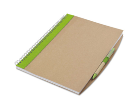A4 Notitieboekje van gerecycled papier incl. gerecyclede pen groen