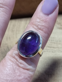 Zilveren ring Amethist maat 17