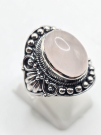 Echt zilveren ring met rozenkwarts maat 18.5