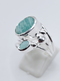Echt zilveren ring met Amazoniet, maat 18.5.