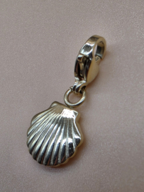 RVS charm. Schelp. Goud.
