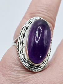 Zilveren ring Amethist maat 19