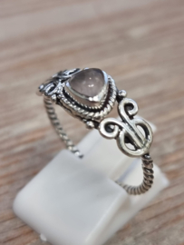 Echt zilveren ring met rozenkwarts maat 17