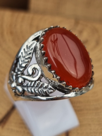 Prachtige echt zilveren  ring met Carneool.  Maat 20.5