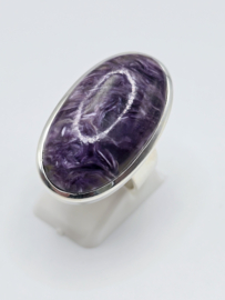 Echt zilveren ring met Charoiet, maat 19