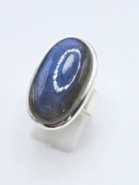 Echt zilveren ring met Labradoriet maat 19