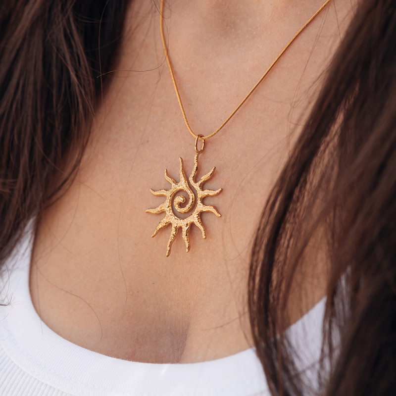 ixxxi Collier met hanger Sol Suave goud.