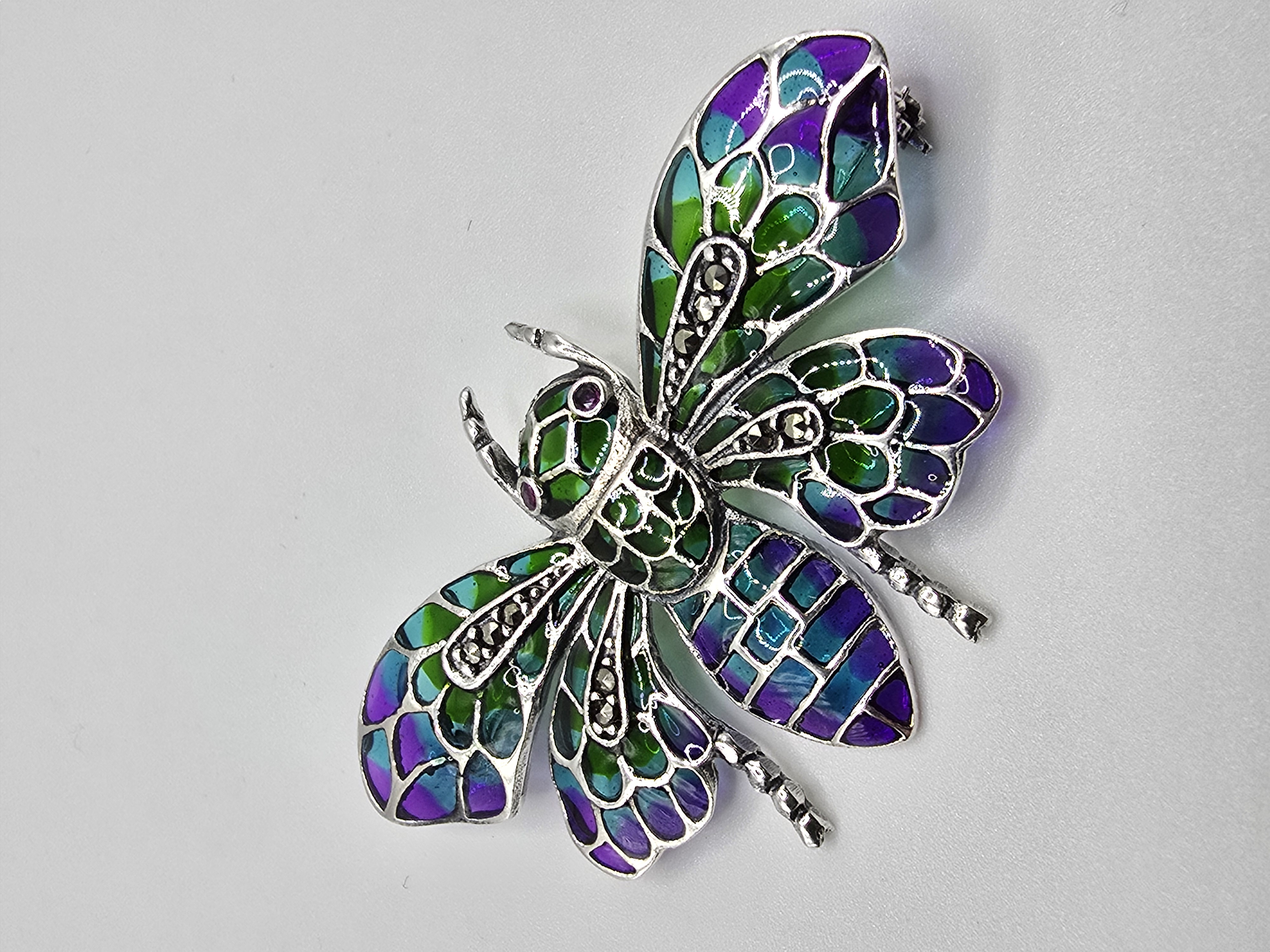925 zilveren broche, met Robijn en marcasiet