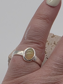 Echt zilveren ring met Ethiopisch Opaal Maat 18
