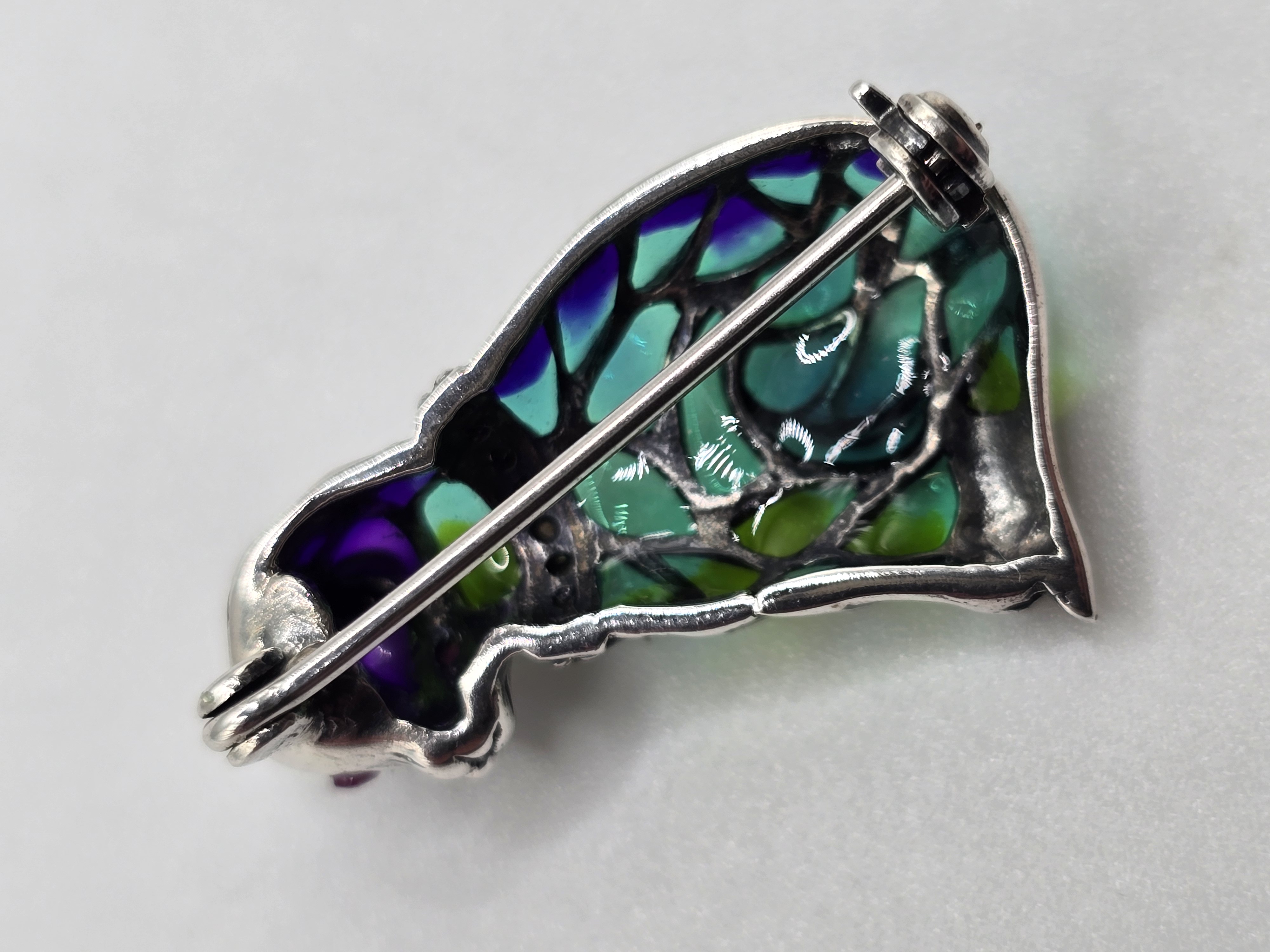925 zilveren Broche poes met Robijn.