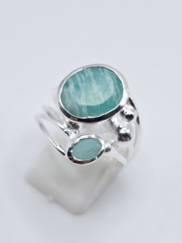 Echt zilveren ring met Amazoniet, maat 18.5.