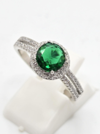 Echt zilveren ring met Zirkonia Silver/green.  Maat 19  MDZ7