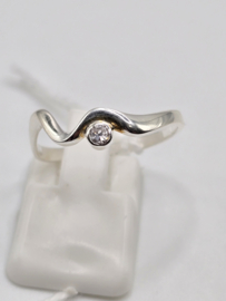 Echt zilveren dames ring Maat 18.5 met zirconia