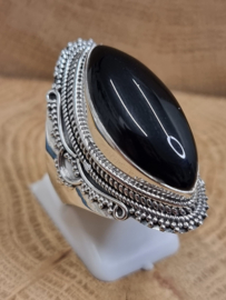 ring echt zilver met zwarte onyx. Maat 18